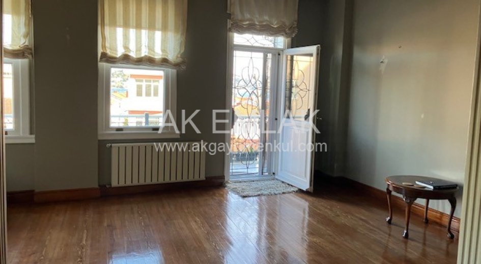 Kiralık