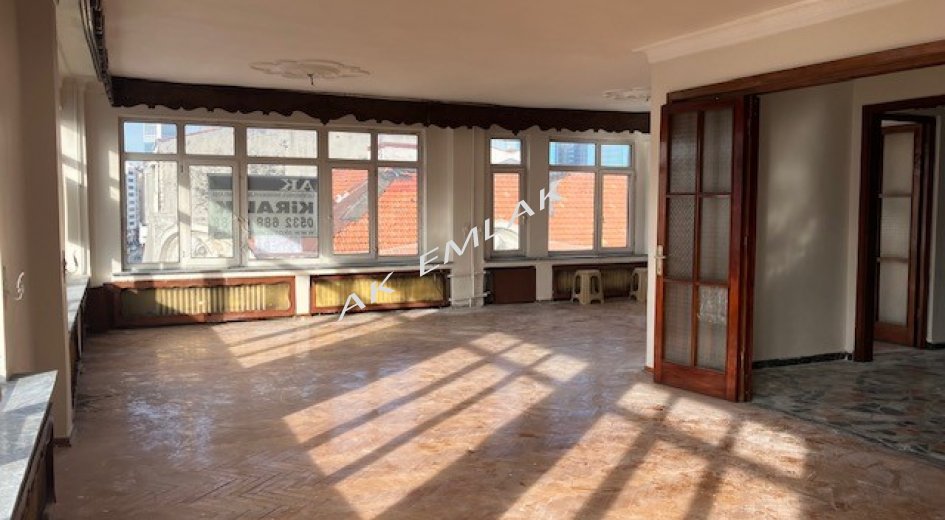 Kiralık