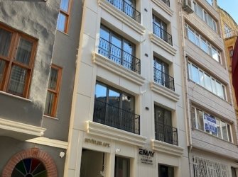 Metroya 1 Dakika Mesafede Sıfır Binada 2+1 Kiralık Ofis