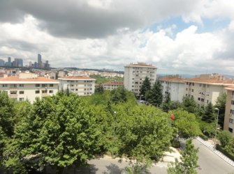 Yenilevent Koza Sitesinde Ferah Daire..