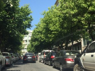 Teşvikiye'de İyi konumda yüksek giriş..
